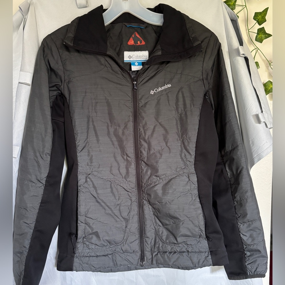 Winter Ready! Columbia Omni-Heat Ski Jacket Small Black Gray